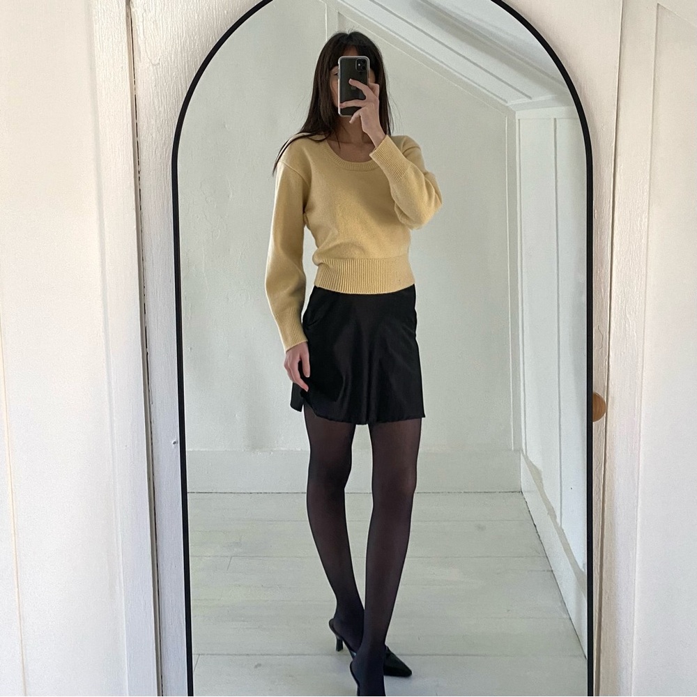 Blossom Wool Cashmere Knit Scoop Neck Sweater